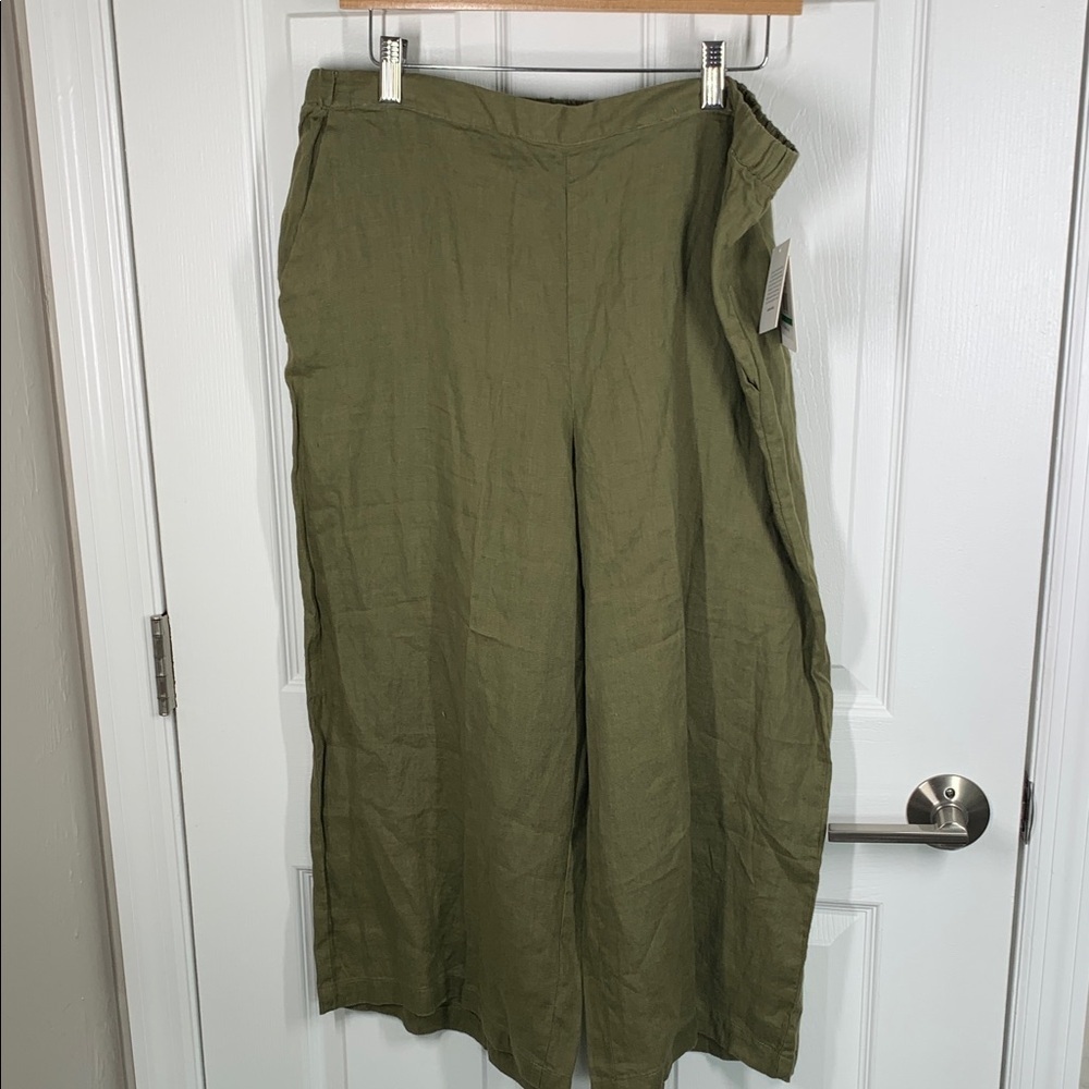 Ellen Tracy wide leg crop linen pants in olive green size large NWT